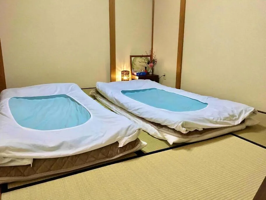 Kyoto Nijo Traditional House 0*,